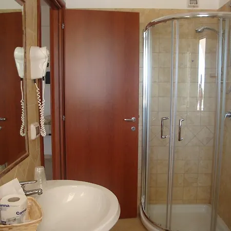 Maggiore Hotel 3*